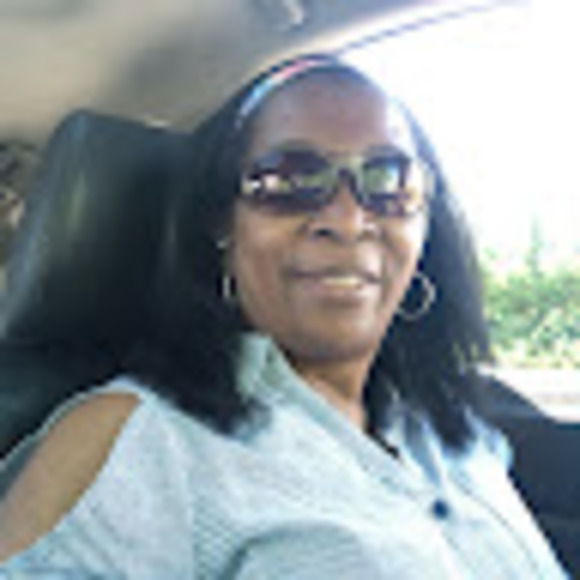 Meet your Posher, Juanita - Picture 1 of 1